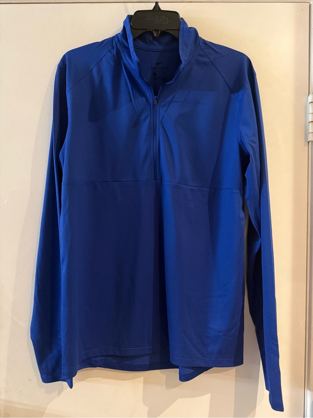 Brand new without tags 
Nike Running Long Sleeve Dri - Fit size Medium